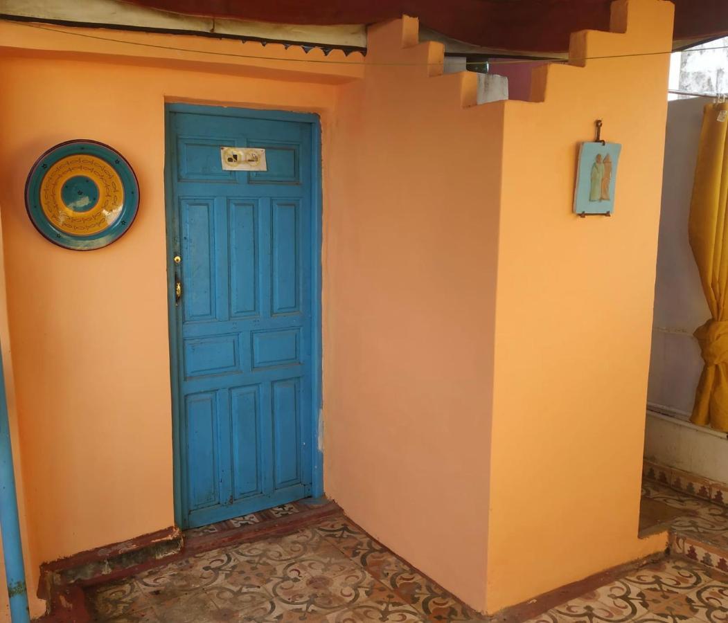 Dar El Pirata Hostel Асила Екстериор снимка